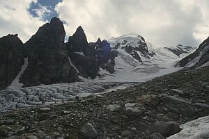 Achsu-Gletscher